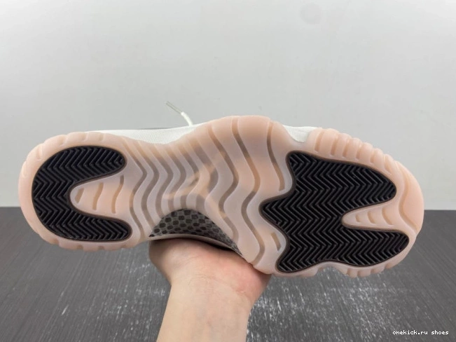 Cheap 11 Jordan Neapolitan Air AR0715-101 0801